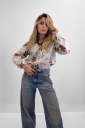 camicia con fiori ricamati embroider